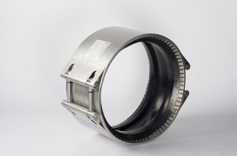 Leschhorn Rohrkupplung zur Verbindung von Rohren mit unterschiedlichen Außendurchmessern TRANS5, z.B. für DN 250 ( Stahlrohr Ø 273 kombiniert mit Stahlrohr mit PE-Umhüllung Ø 278), 2 oder 3 Verschlüsse - LE70072 Trans Rohrkupplung