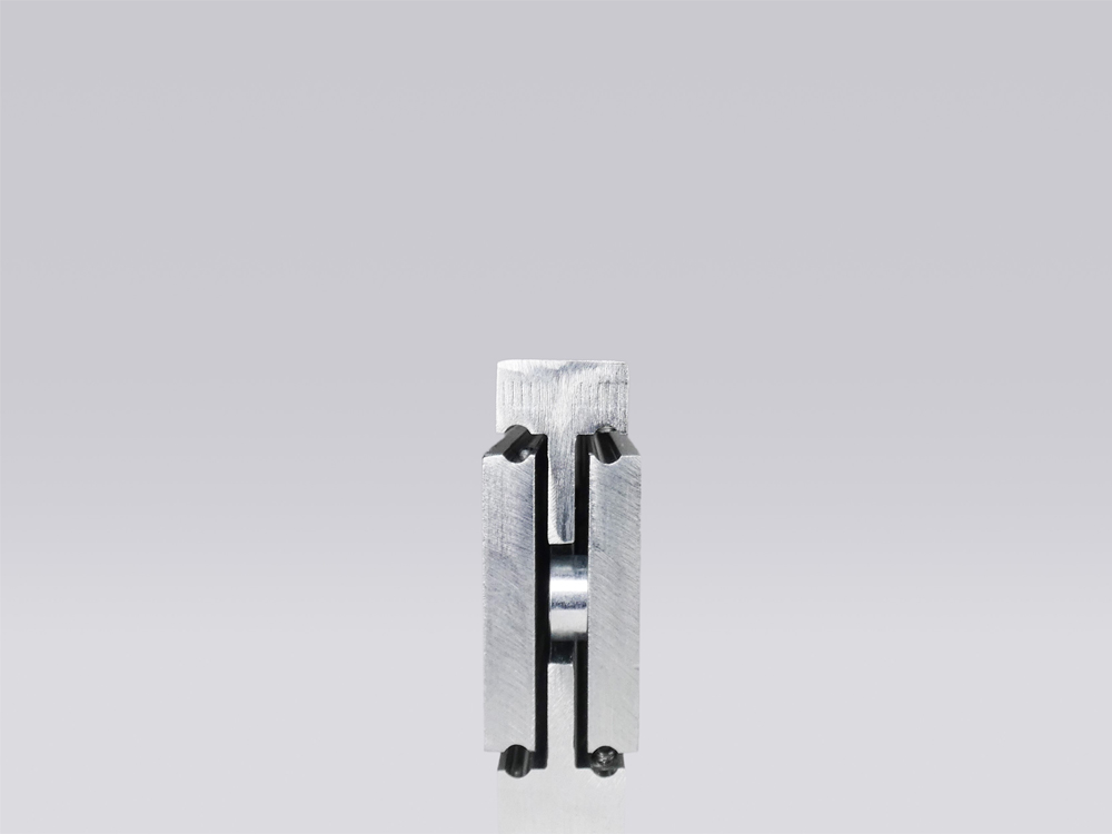 Leschhorn HPTV 11044-75-ST Hochpräzise Schwerlast Teleskopschienen T- Form, Vollauszug, L= 750 mm, Lastwert 1375kg, Profil 110x40; Gewinde= M10, Stahl C45E+C (1.1191) verzinkt - HP11044 Hochpraezise Schwerlast Teleskopschienen Front