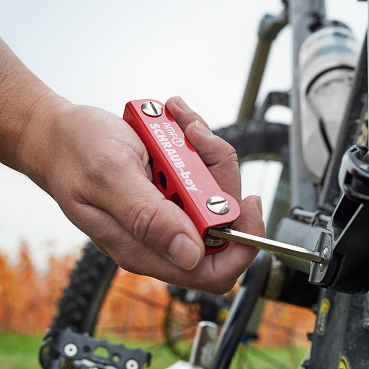 AMF 910-M6 SCHRAUB-boy (mm), Größe : M6, L x B x H: 95 x 28 x 25 - LE 910 SCHRAUB-boy -mm- Skizze