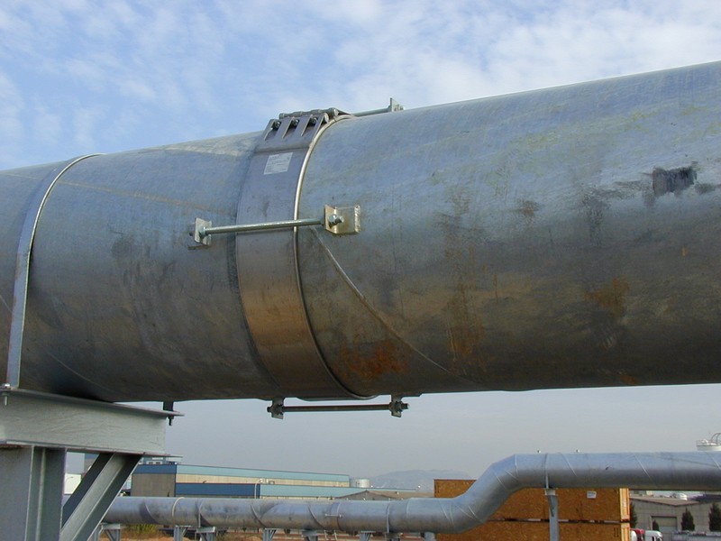 Leschhorn Rohrkupplung INSTAL zur Verbindung, EPDM, Serie IBY,  DN 450; DA 454-460; PS Betriebsdruck =8; Baulänge 140, Material A4, Dichtung EPDM - Installation einer Stahlrohrleitung -Klaeranlage-