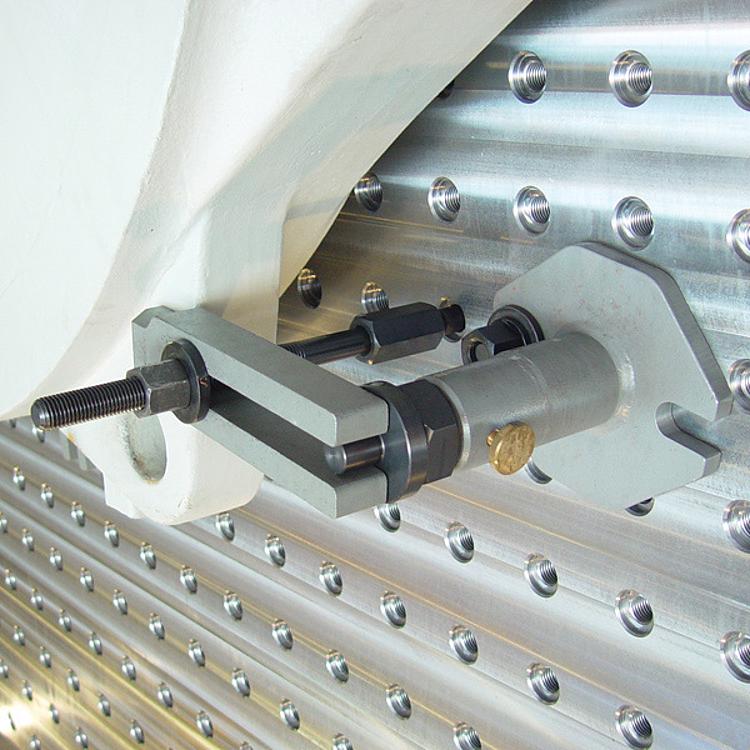 AMF 6443-25 Fixieraufsatz, Größe : 25, D1: 25, D: 78, H: 15, L: 25 - LE 6443 Fixieraufsatz -Anwendung