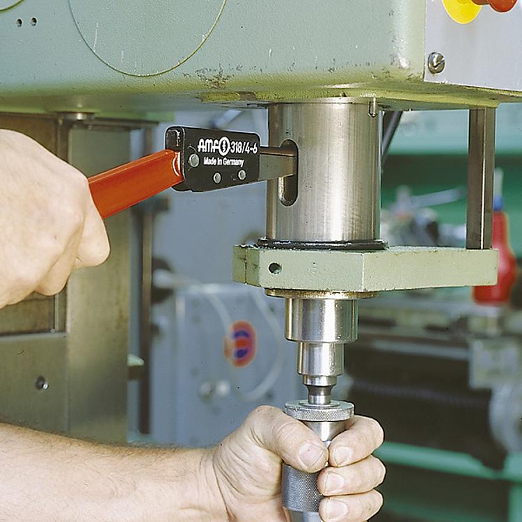 AMF 318-1-3 Austreiber, halbautomatisch, Größe : 1 - 3, Länge: 330 mm - LE 318 Austreiber - halbautomatisch -Anwendung