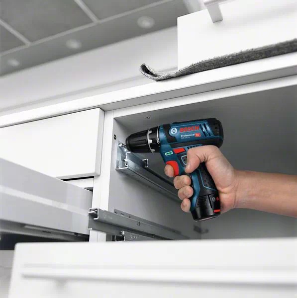 Bosch Rexroth 060186810D GSR 12V-15 Bosch Professional Akku-Bohrschrauber, Solo Version, L-BOXX - GSR 12V-15 Bosch Professional Akku-Bohrschrauber - Anwendung