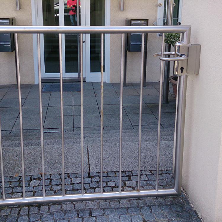 AMF 141E-42ZW Schlosskasten, blank, Kastenbreite: 42,4 mm, Schließung: PZW, Abmessung: 42,5 x 78,2 x 208,4 mm - LE 141E Schlosskasten - blank -Anwendung